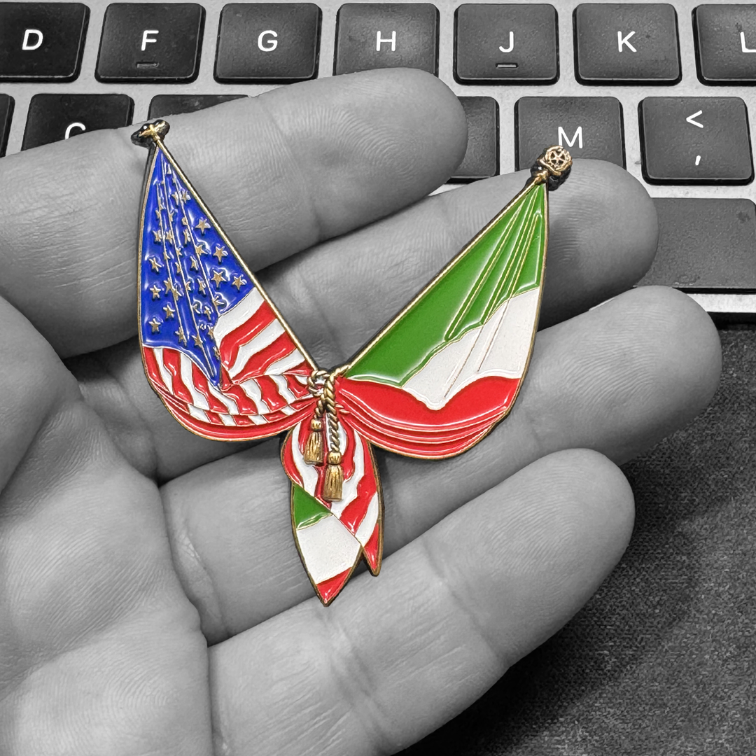 EL14-003 Italian American Italy Flag American Flag Italia support Pin 2 inch with dual pin posts