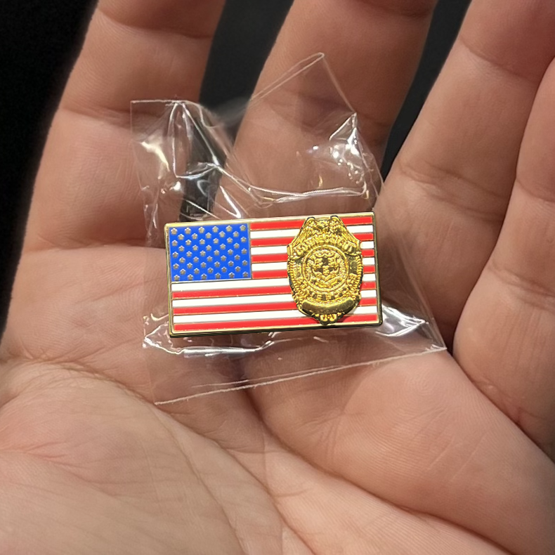 BFP-003 Connecticut State Police Trooper American Flag Pin USA CSP